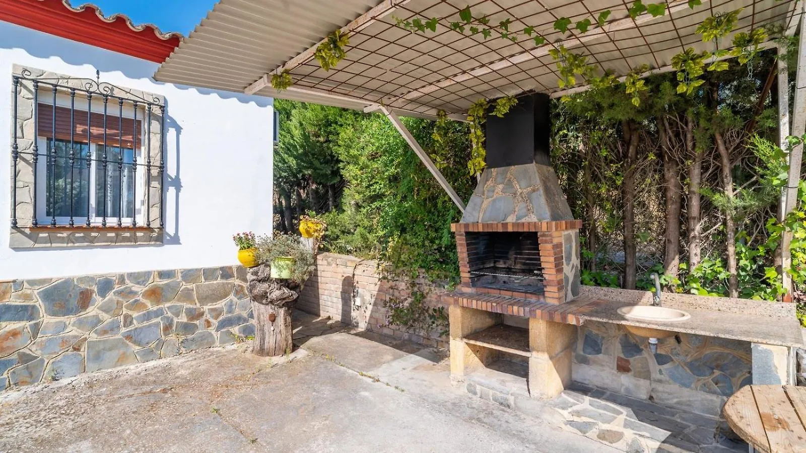Holiday home Los Tres Picos Prado Del Rey By Ruralidays Spain